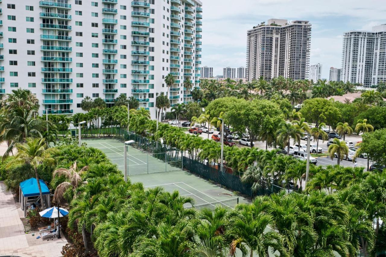 Miami Beach Collins Ave Apartments Free Parking Санні-Айлс-Біч Екстер'єр фото